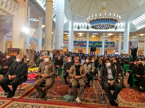 حضور مدیرکل و جمعی از کارکنان در مراسم بزرگداشت دومین سالگرد شهادت سردار سلیمانی